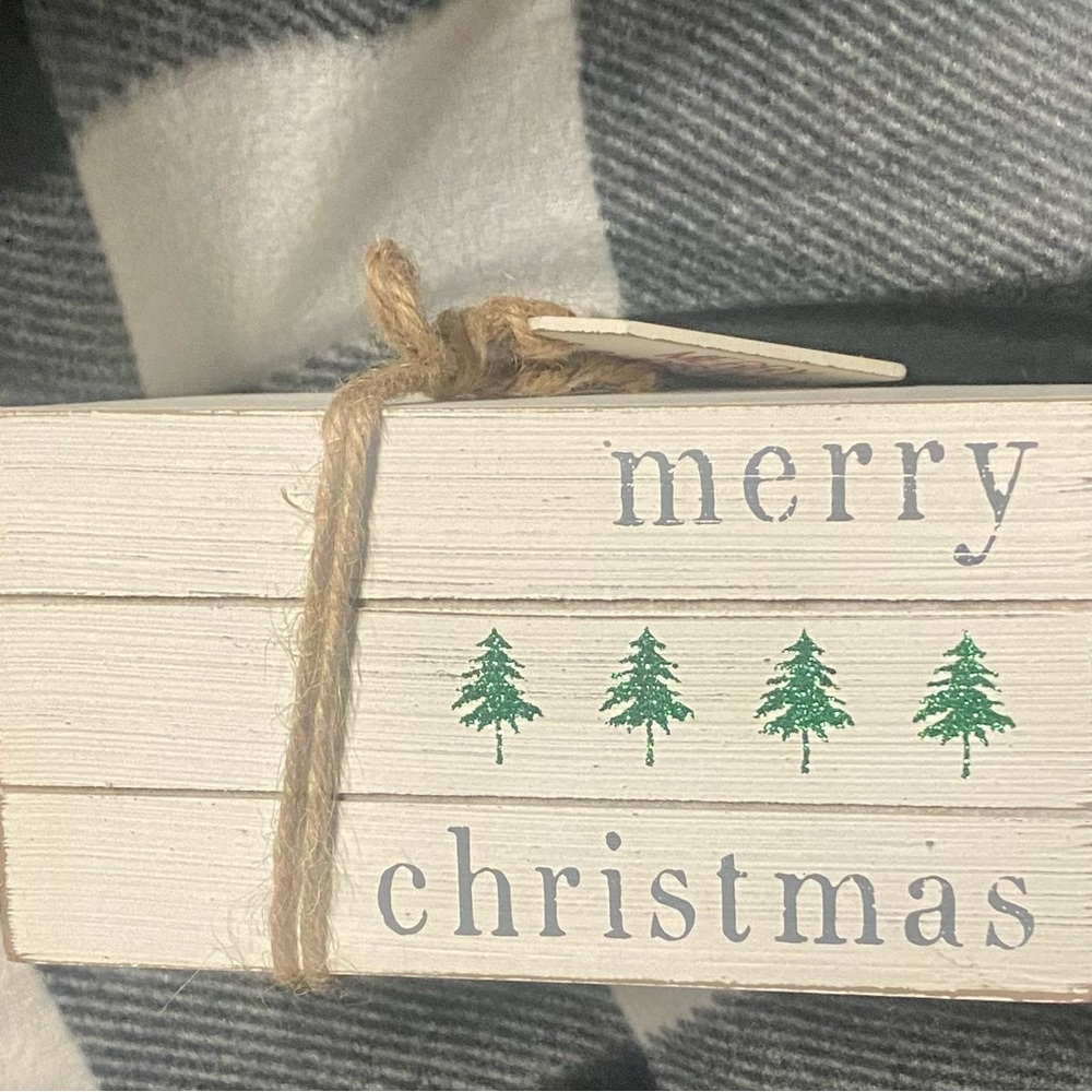 NWT….Christmas book blocks made out of wood!!! Super cute!!!